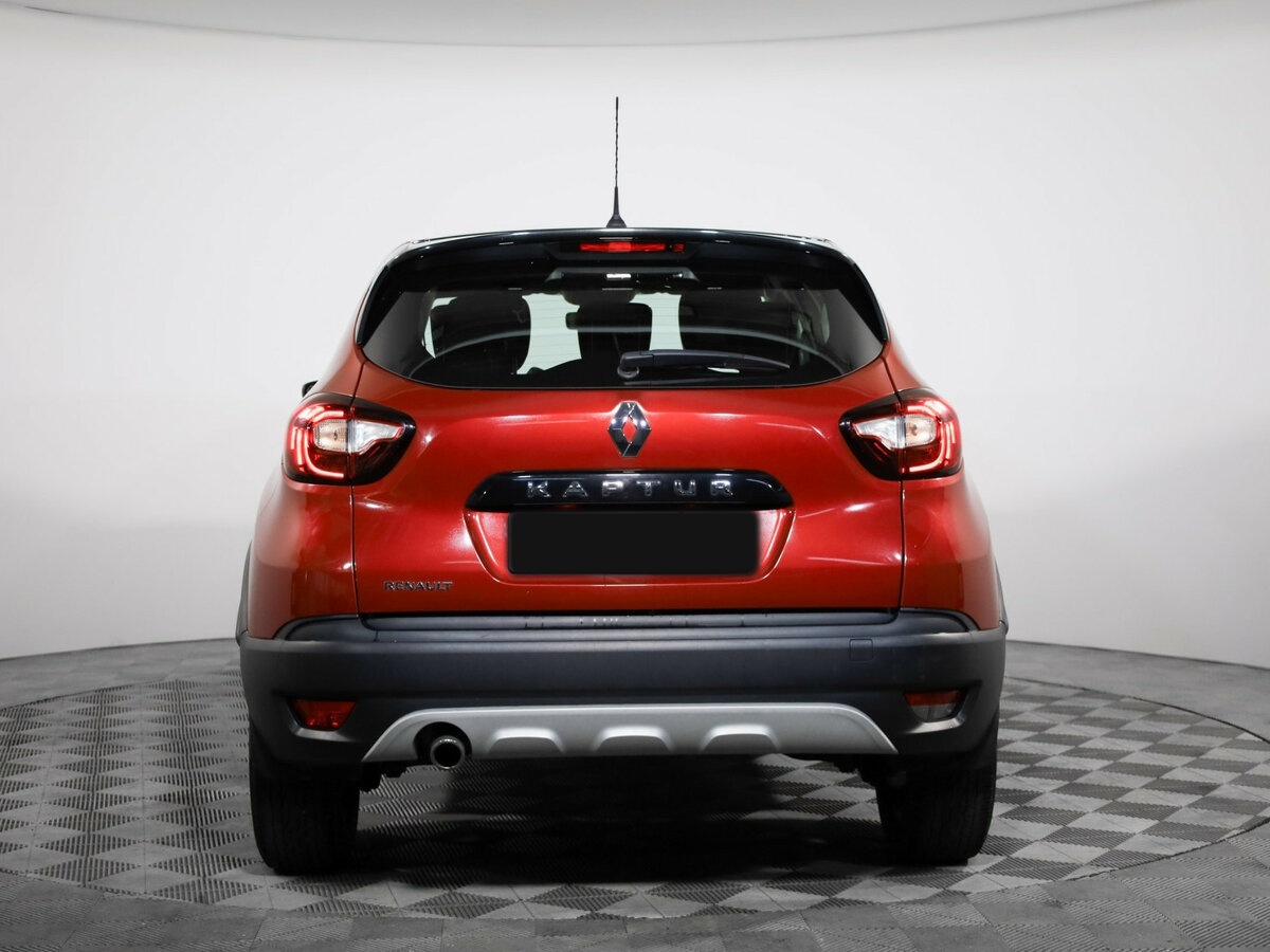 Купить Renault Kaptur с пробегом. Фото: #4