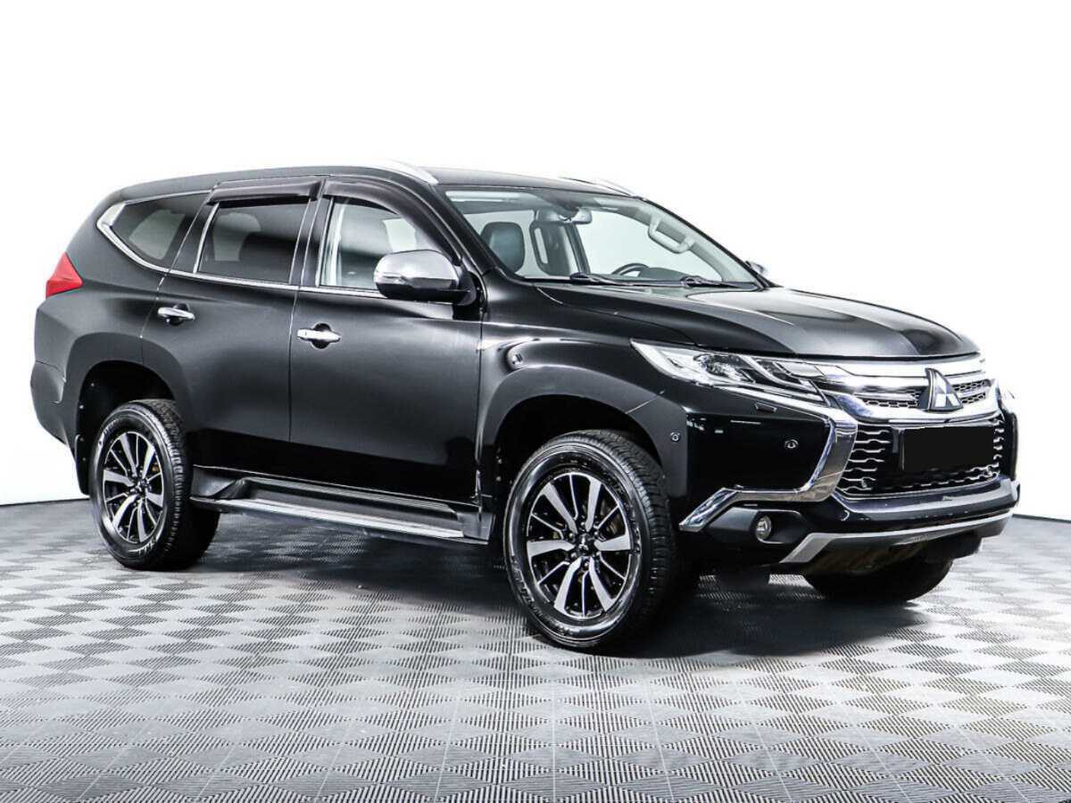 Купить Mitsubishi Pajero Sport с пробегом. Фото: #2