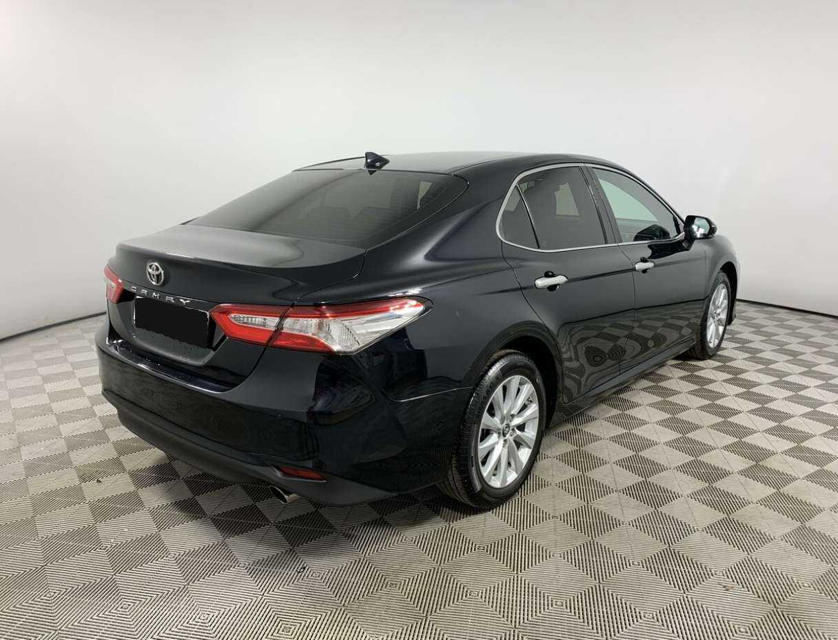 Купить Toyota Camry с пробегом. Фото: #4