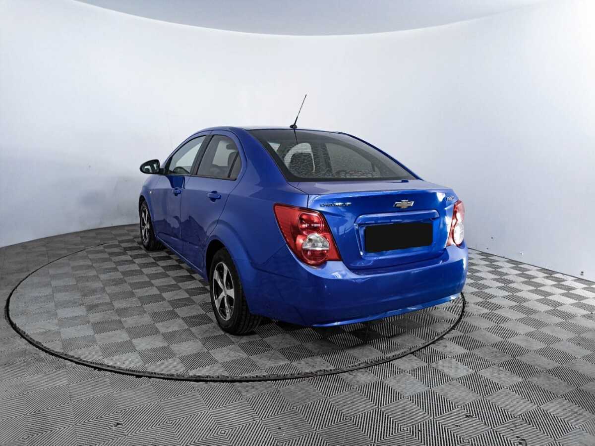 Купить Chevrolet Aveo с пробегом. Фото: #6