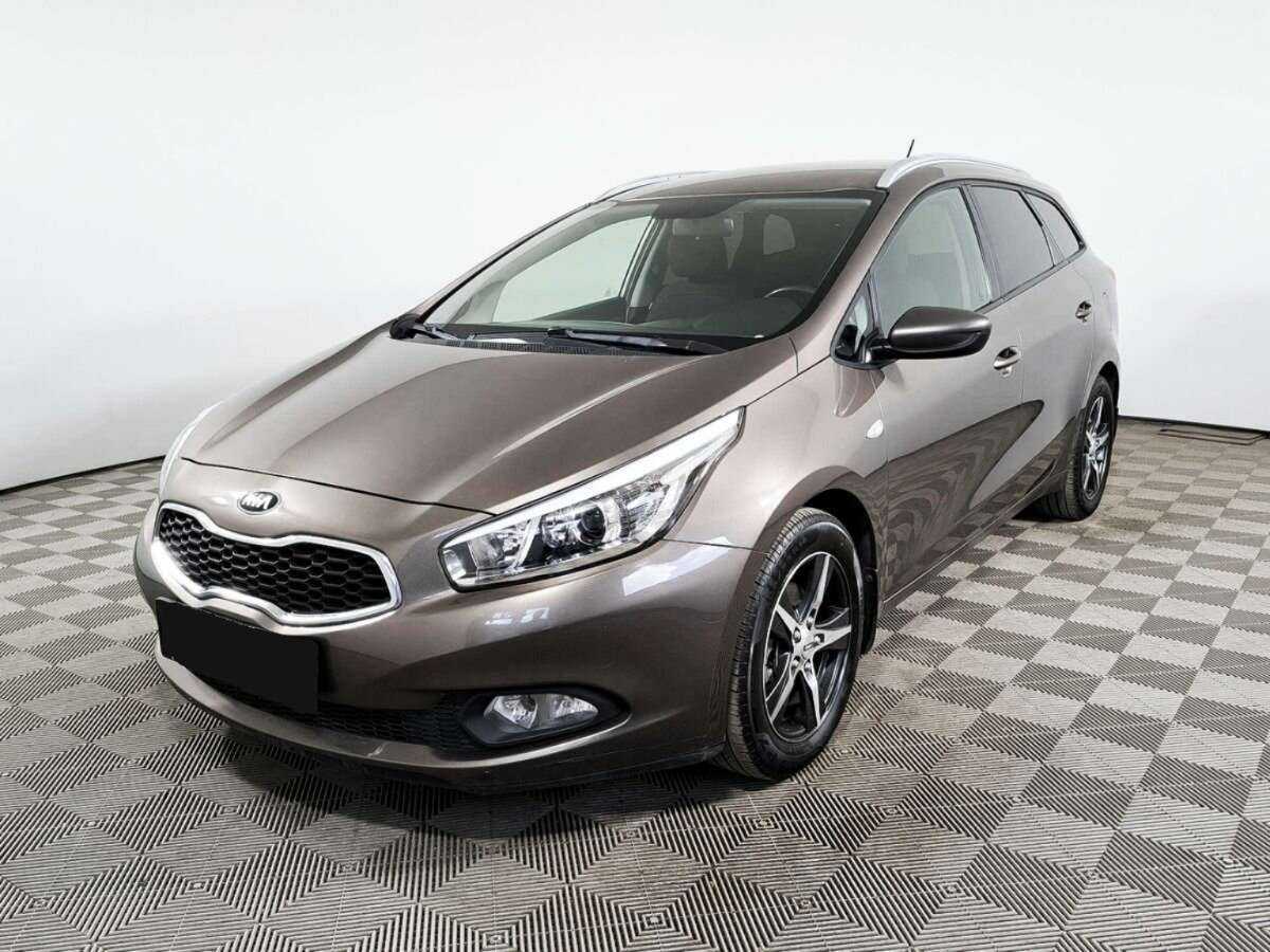 Купить Kia Ceed с пробегом. Посмотреть фото