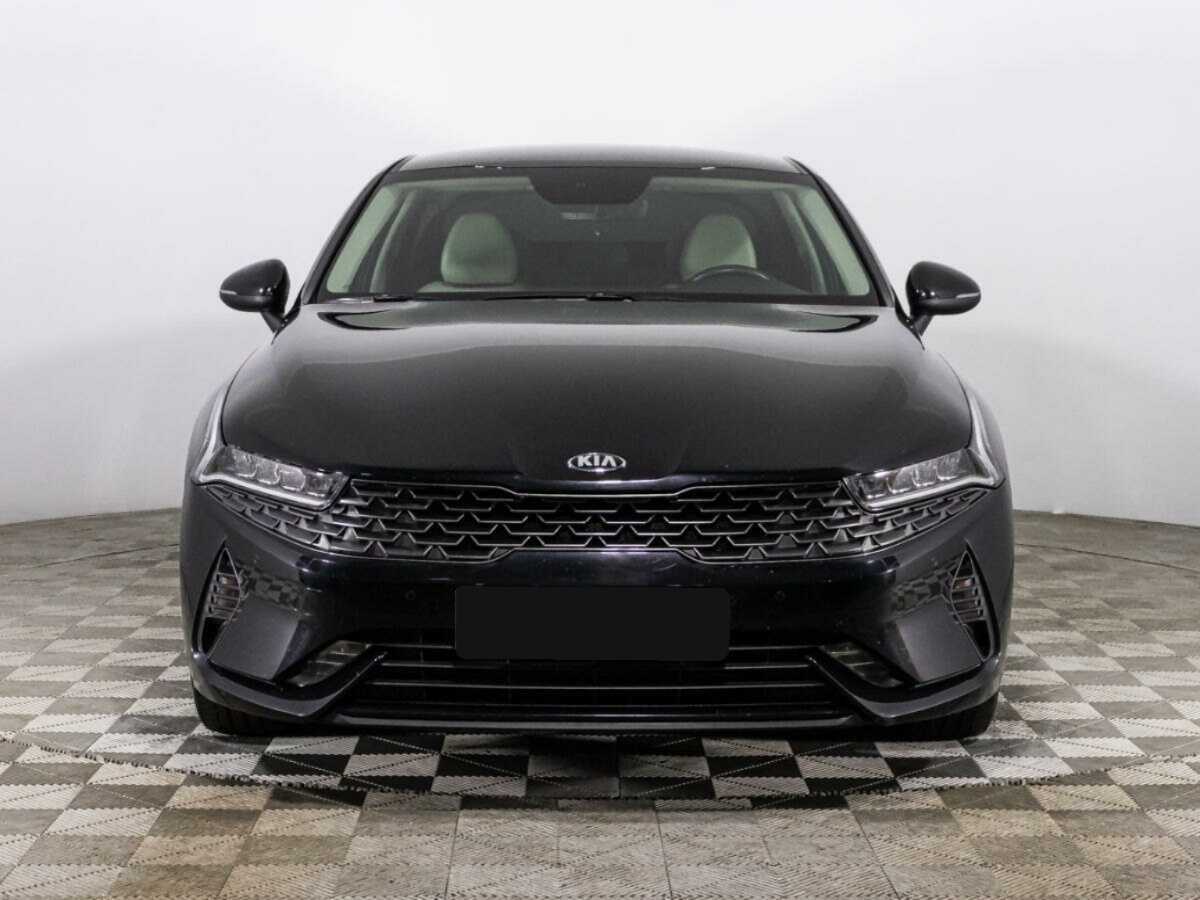 Купить Kia K5 с пробегом. Фото: #1