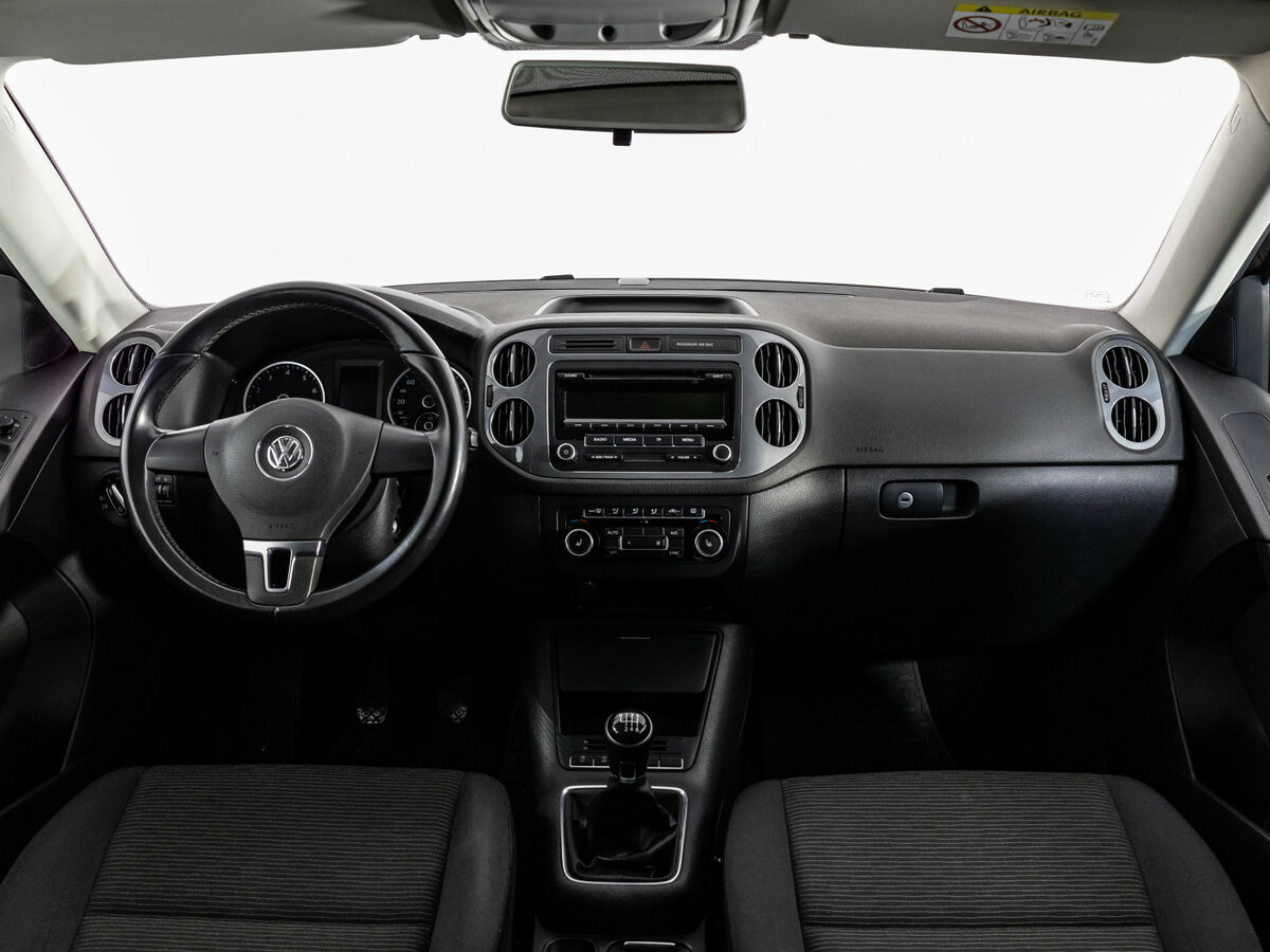 Купить Volkswagen Tiguan с пробегом. Фото: #7