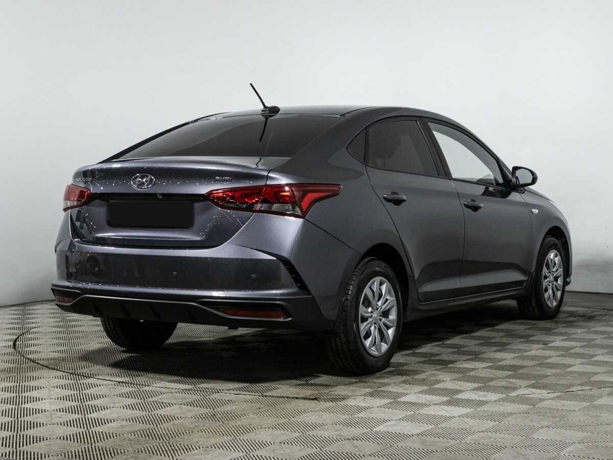 Купить Hyundai Solaris с пробегом. Фото: #4