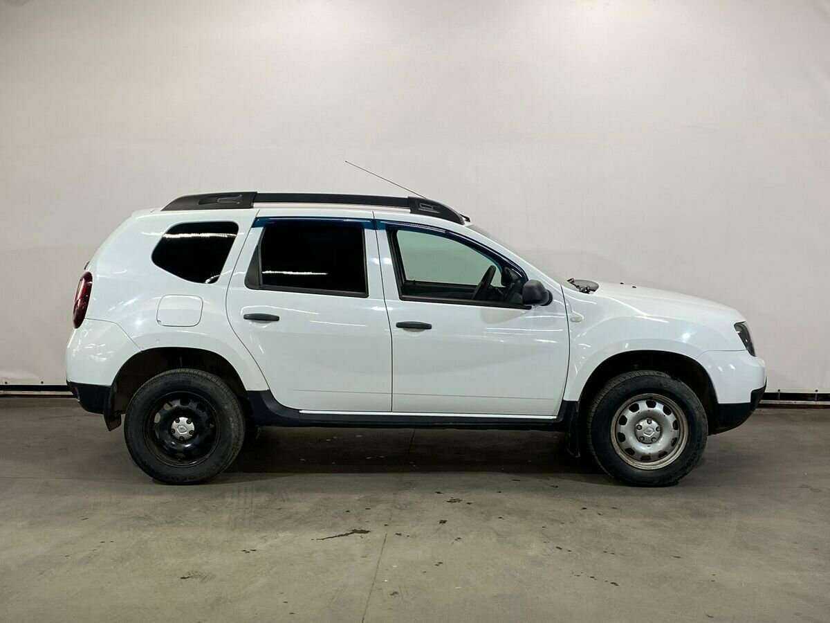 Купить Renault Duster с пробегом. Фото: #3