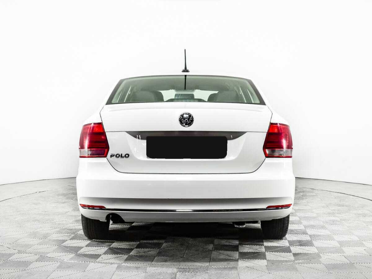 Купить Volkswagen Polo с пробегом. Фото: #5