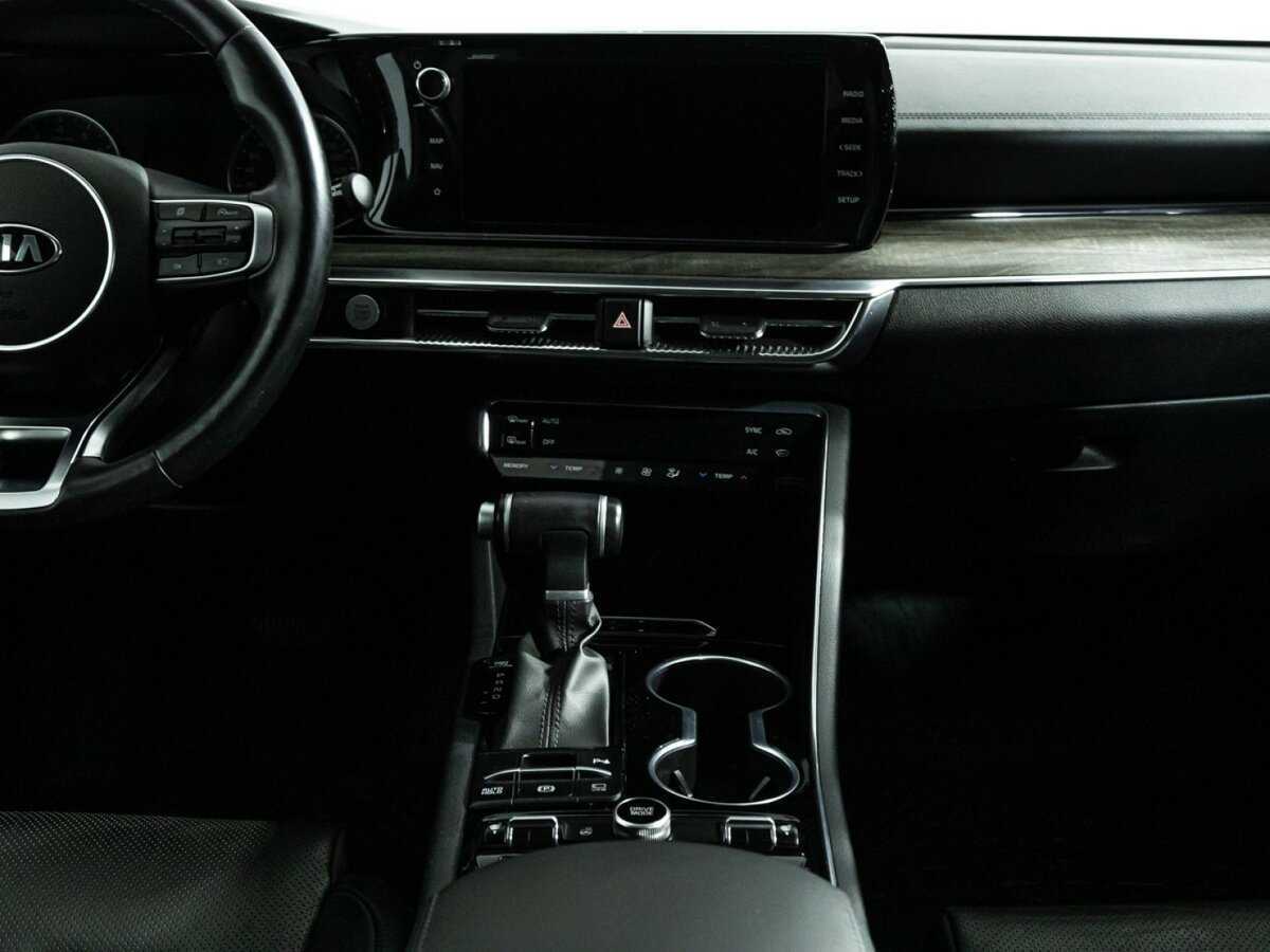 Купить Kia K5 с пробегом. Фото: #13