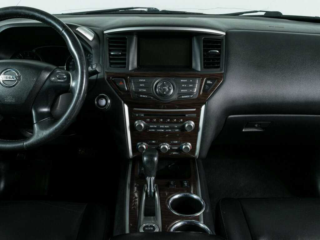 Купить Nissan Pathfinder с пробегом. Фото: #11