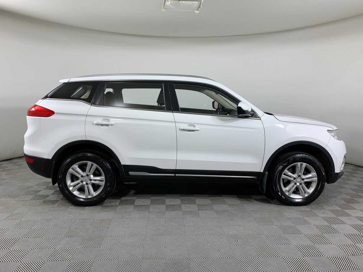 Купить Geely Atlas с пробегом. Фото: #3