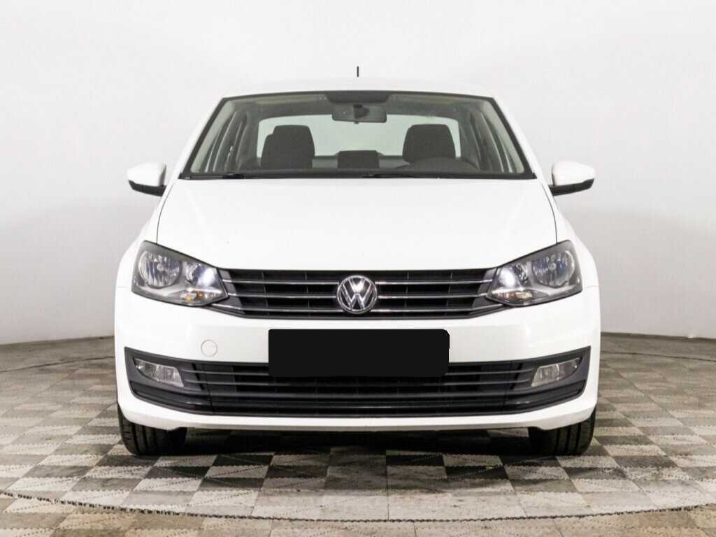 Купить Volkswagen Polo с пробегом. Фото: #1