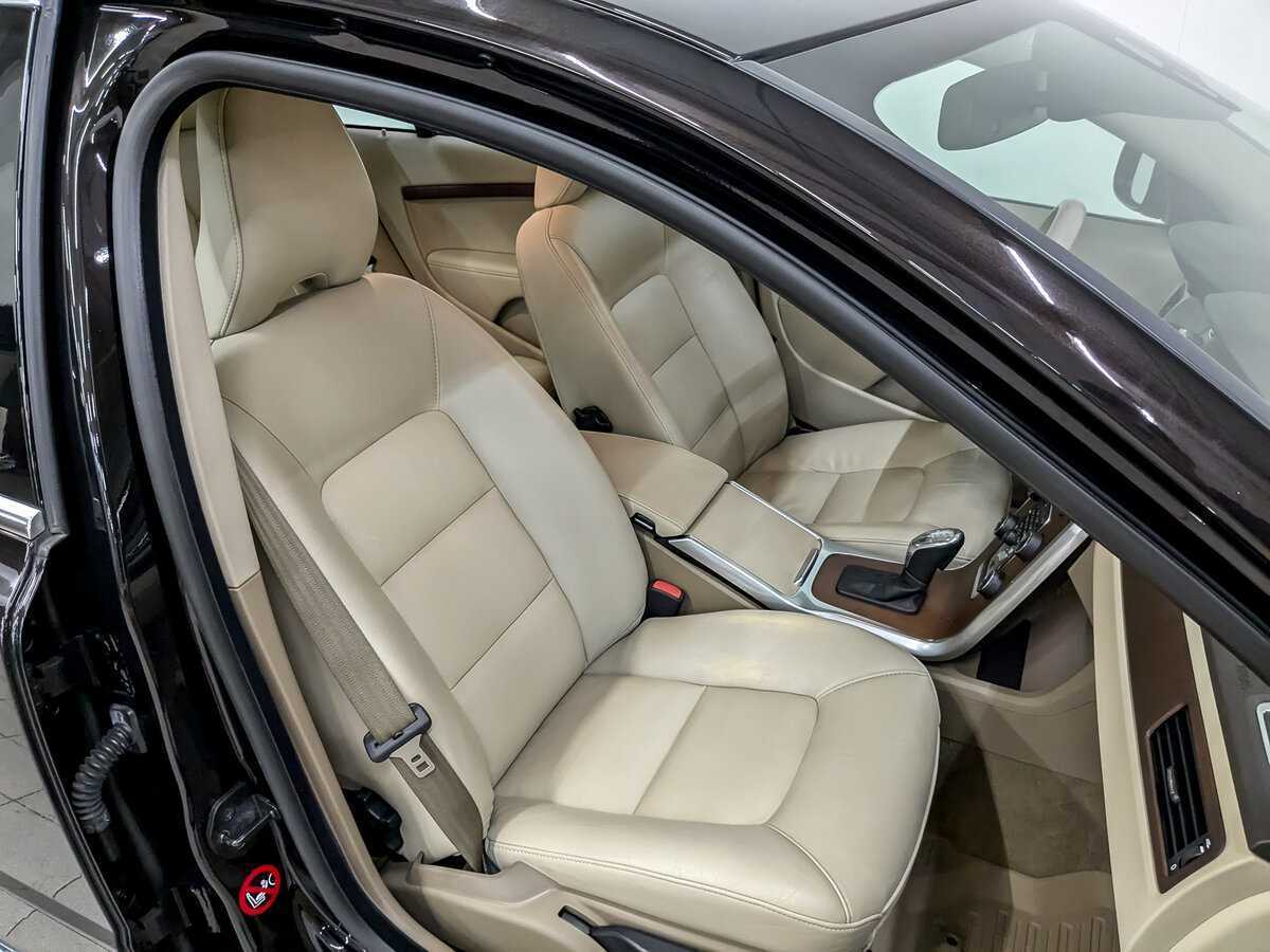 Купить Volvo S80 с пробегом. Фото: #23