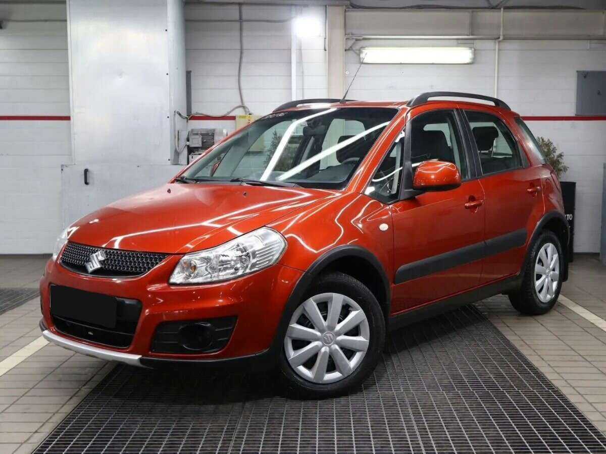 Купить Suzuki SX4 с пробегом. Посмотреть фото