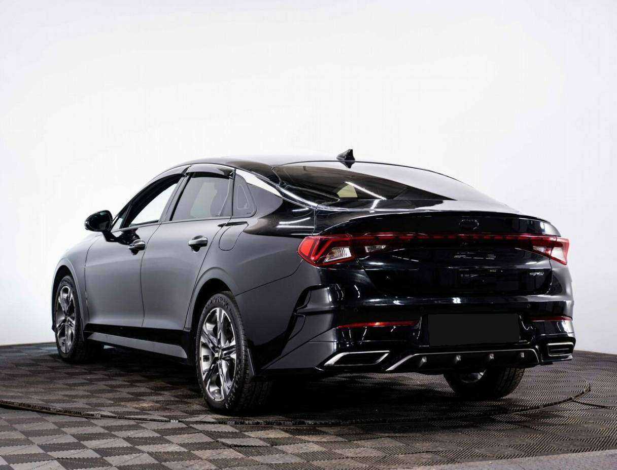 Купить Kia K5 с пробегом. Фото: #3