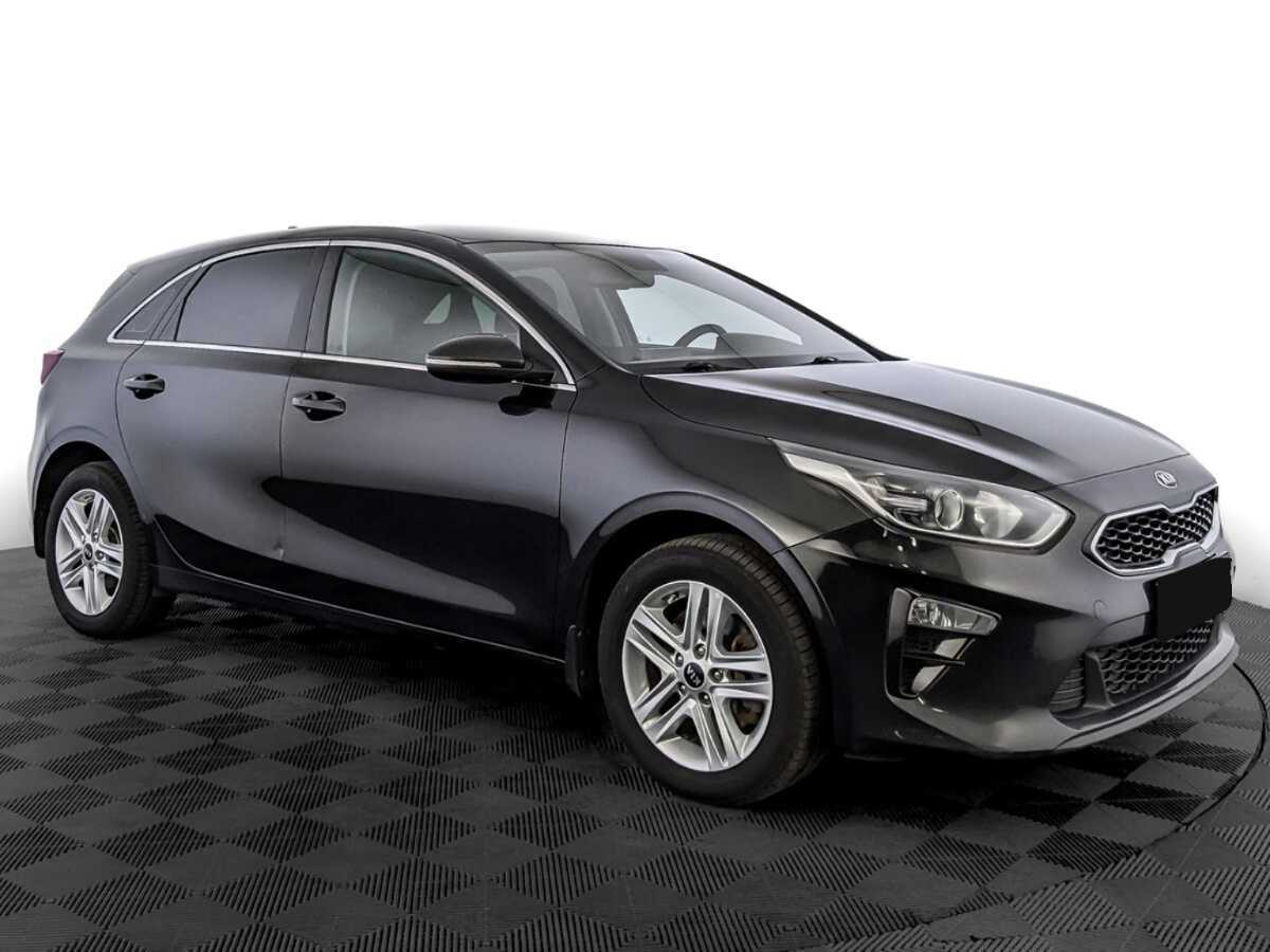 Купить Kia Ceed с пробегом. Фото: #2