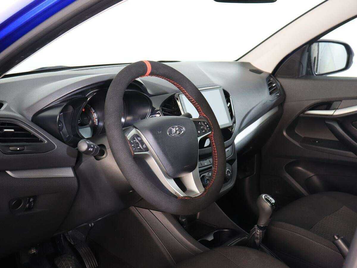 Купить Lada (ВАЗ) Vesta с пробегом. Фото: #10