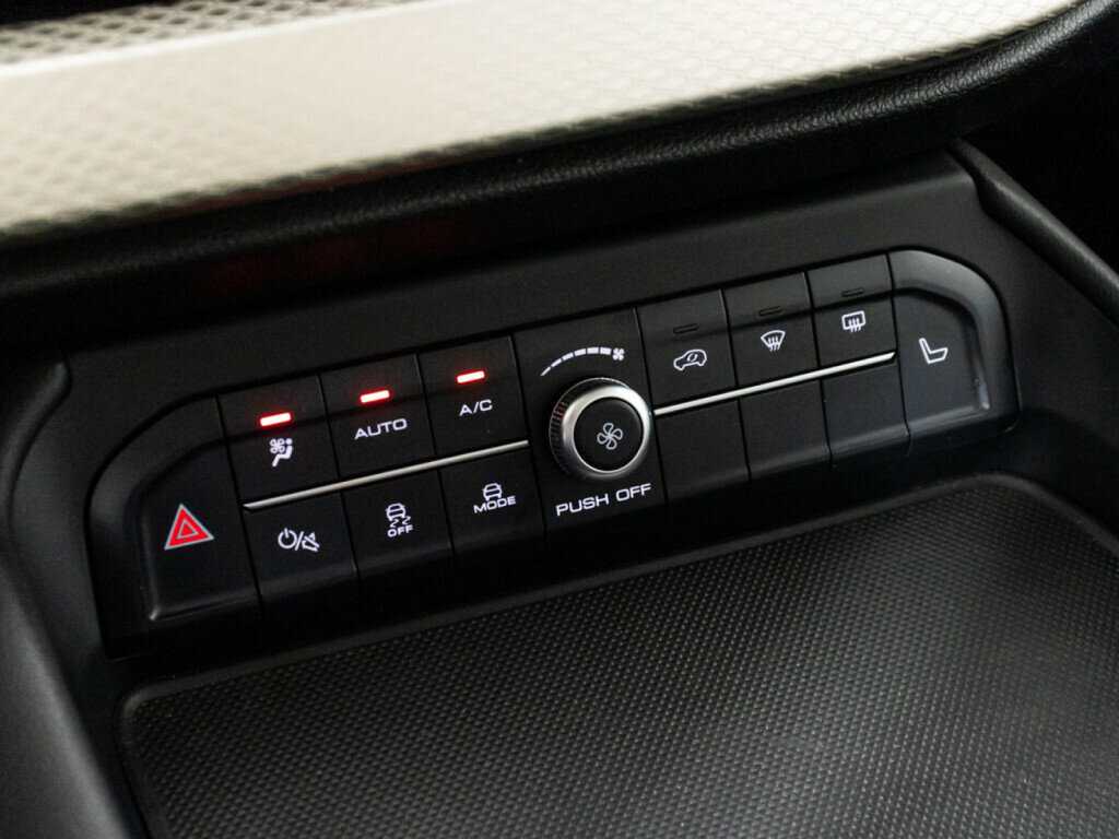 Купить Haval F7 с пробегом. Фото: #16