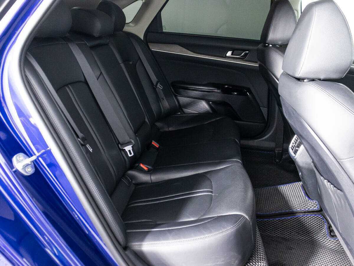 Купить Kia K5 с пробегом. Фото: #24