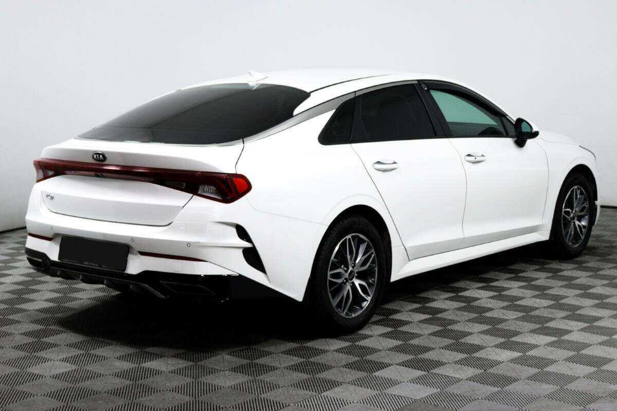 Купить Kia K5 с пробегом. Фото: #4