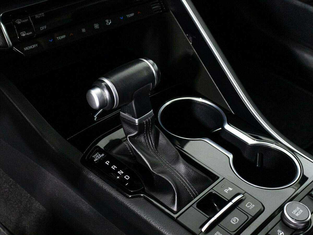 Купить Kia K5 с пробегом. Фото: #16