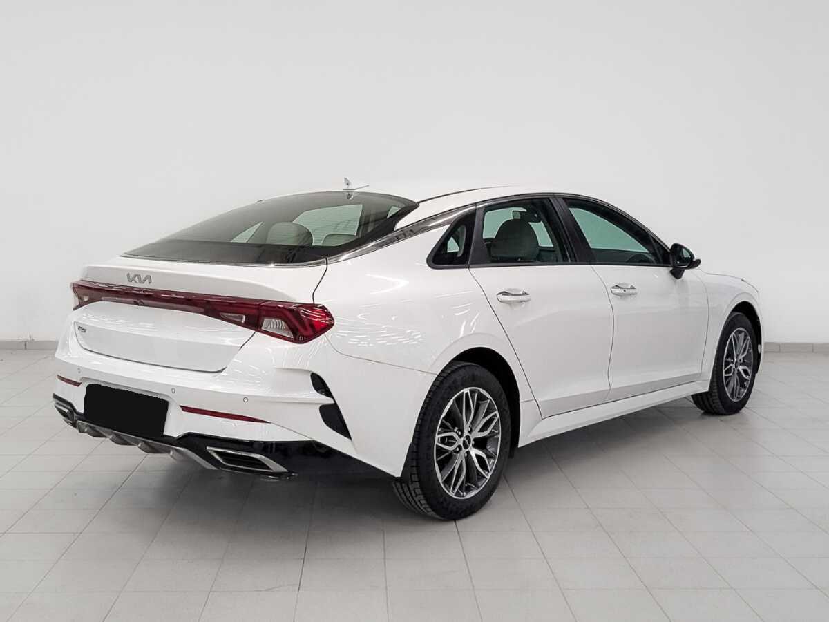 Купить Kia K5 с пробегом. Фото: #4
