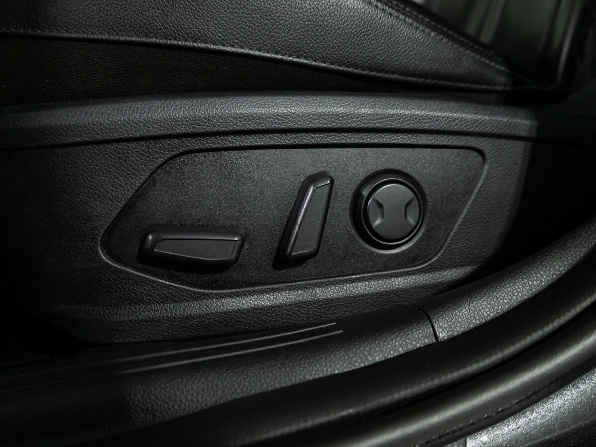 Купить Kia K5 с пробегом. Фото: #13