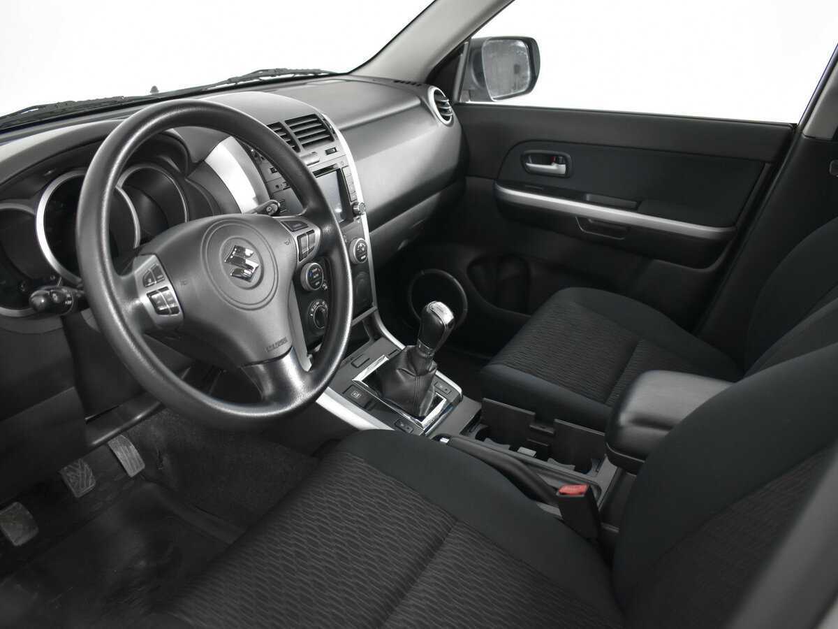 Купить Suzuki Grand Vitara с пробегом. Фото: #11