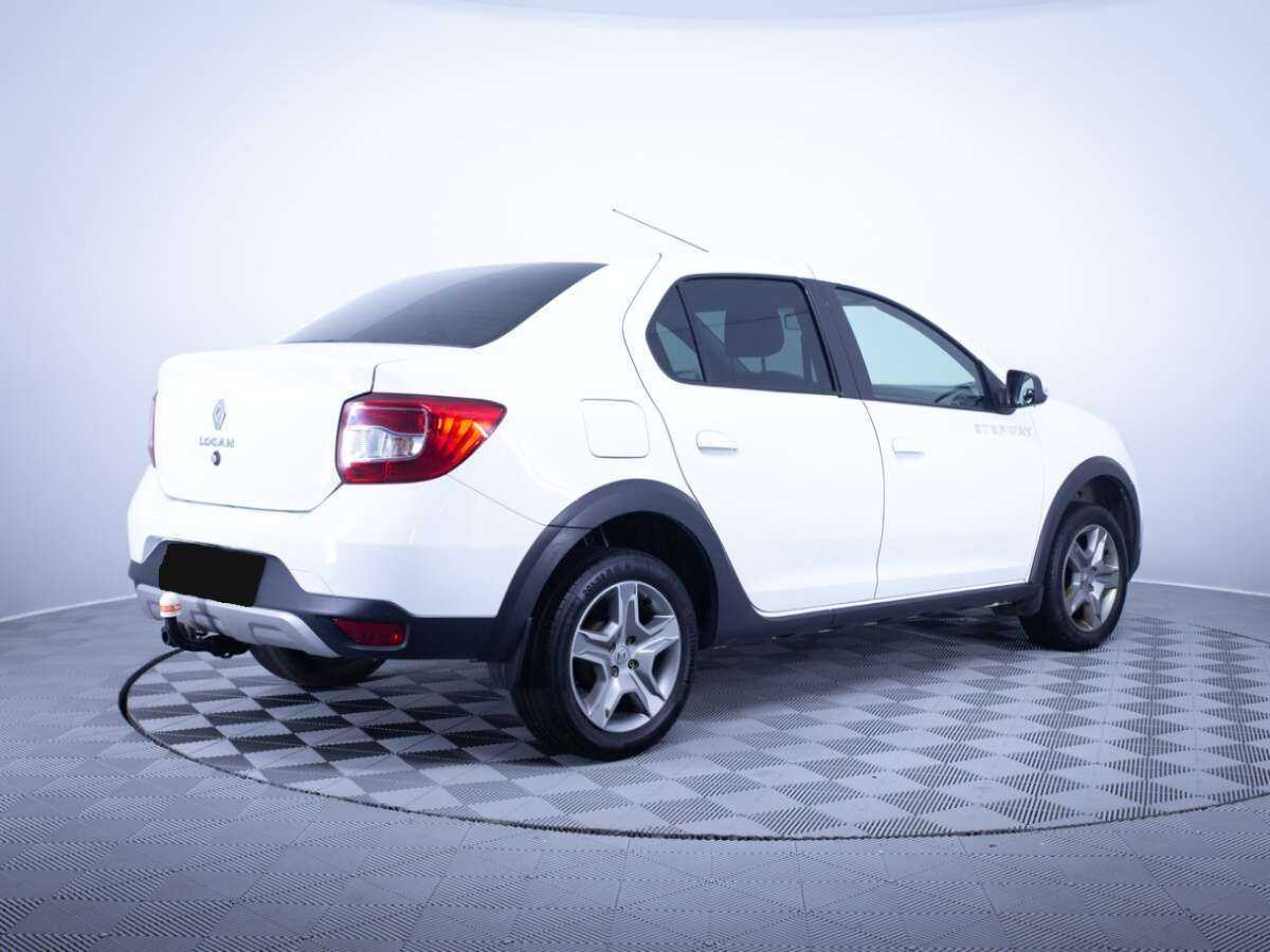 Купить Renault Logan с пробегом. Фото: #4