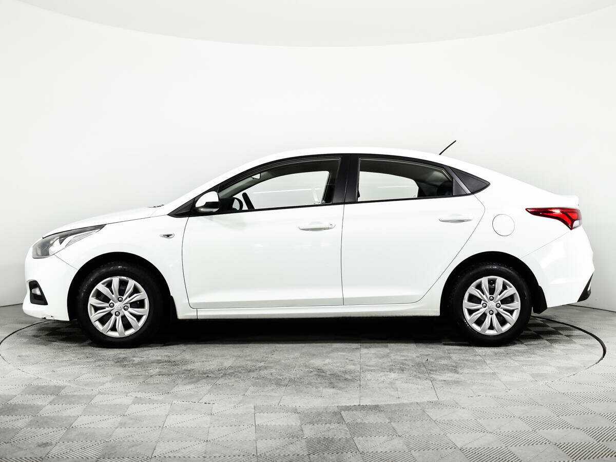 Купить Hyundai Solaris с пробегом. Фото: #7