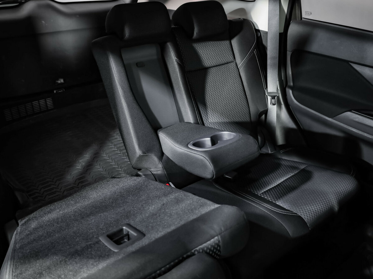 Купить Mitsubishi Outlander с пробегом. Фото: #24