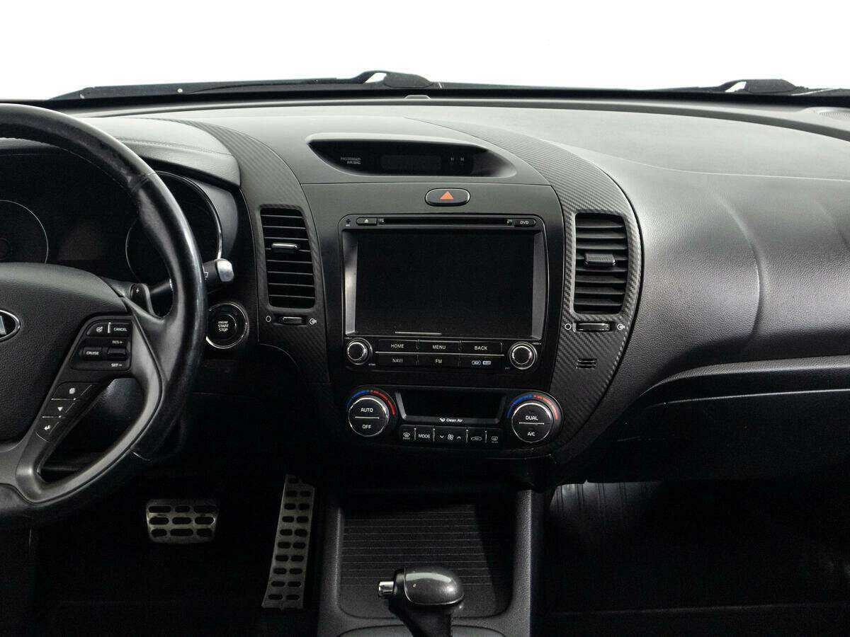 Купить Kia Cerato с пробегом. Фото: #13