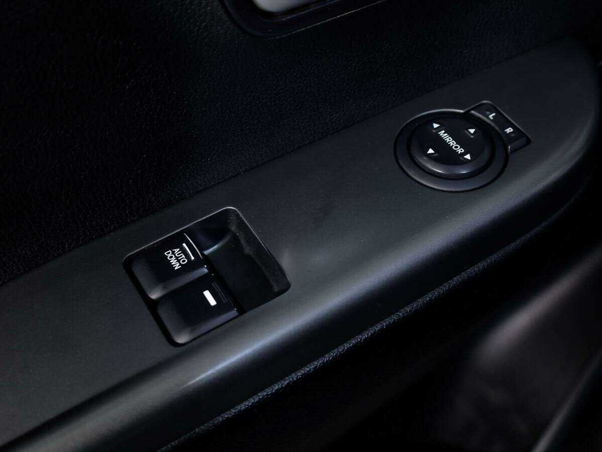 Купить Kia Rio с пробегом. Фото: #19