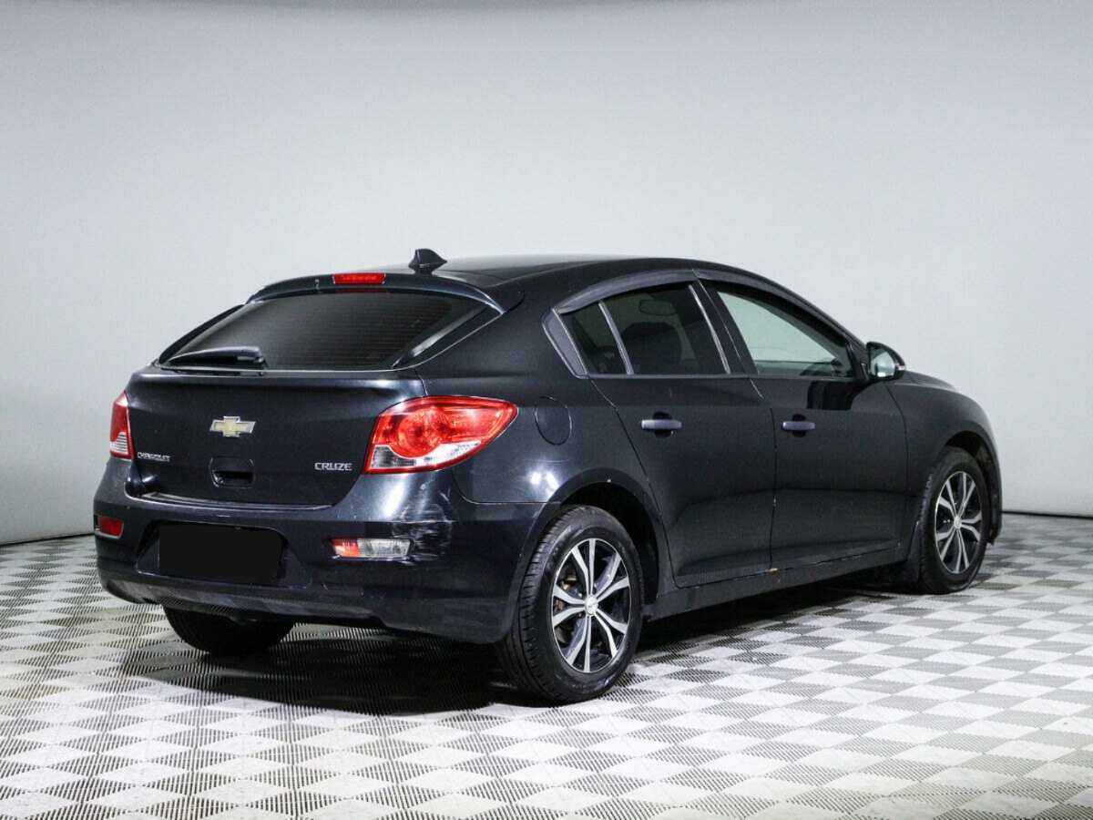 Купить Chevrolet Cruze с пробегом. Фото: #3