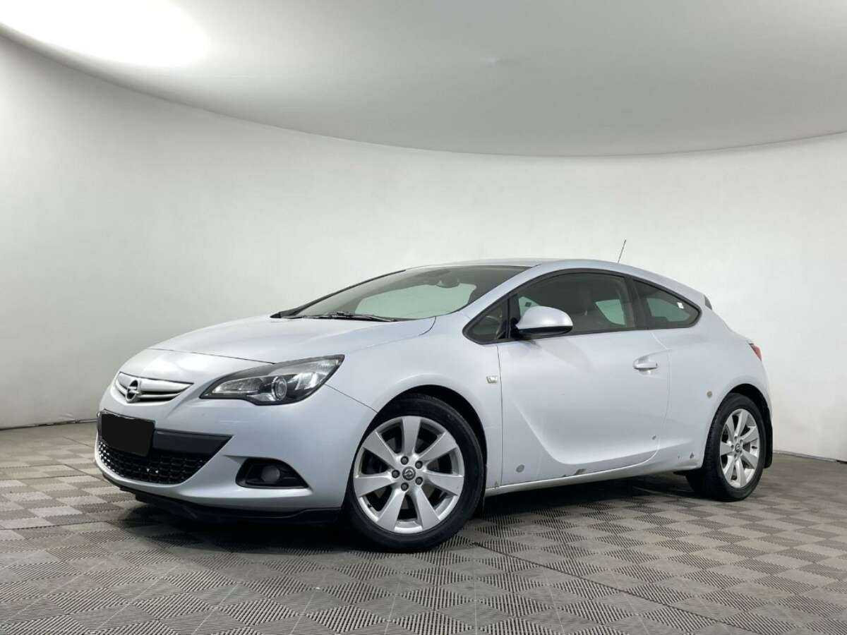 Купить Opel Astra с пробегом. Посмотреть фото
