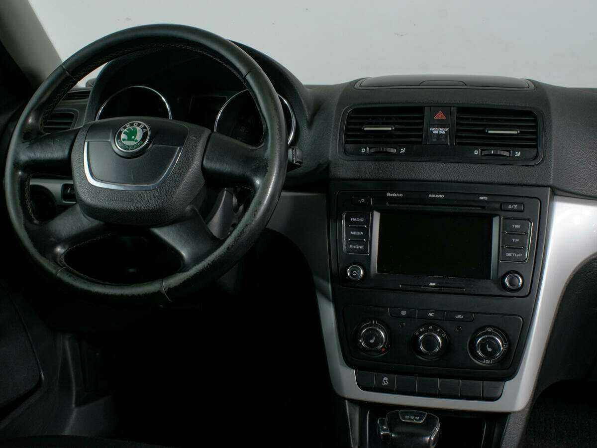 Купить Skoda Yeti с пробегом. Фото: #8