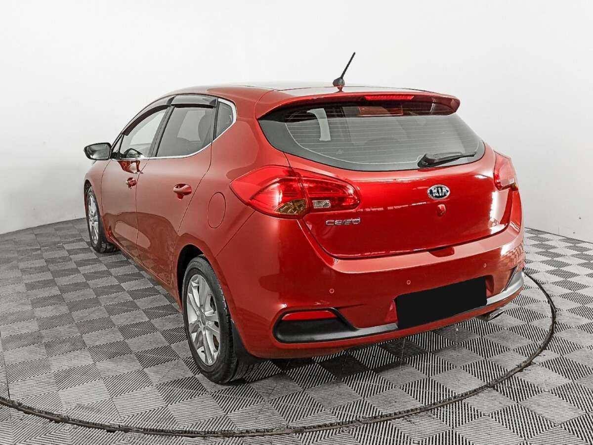 Купить Kia Ceed с пробегом. Фото: #6