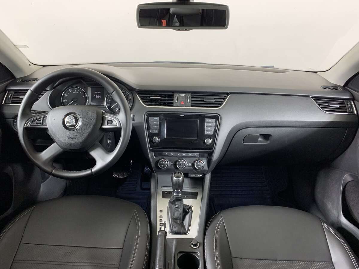 Купить Skoda Octavia с пробегом. Фото: #11