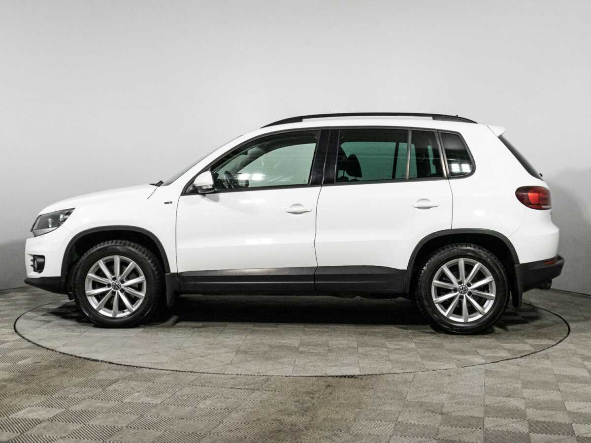 Купить Volkswagen Tiguan с пробегом. Фото: #7