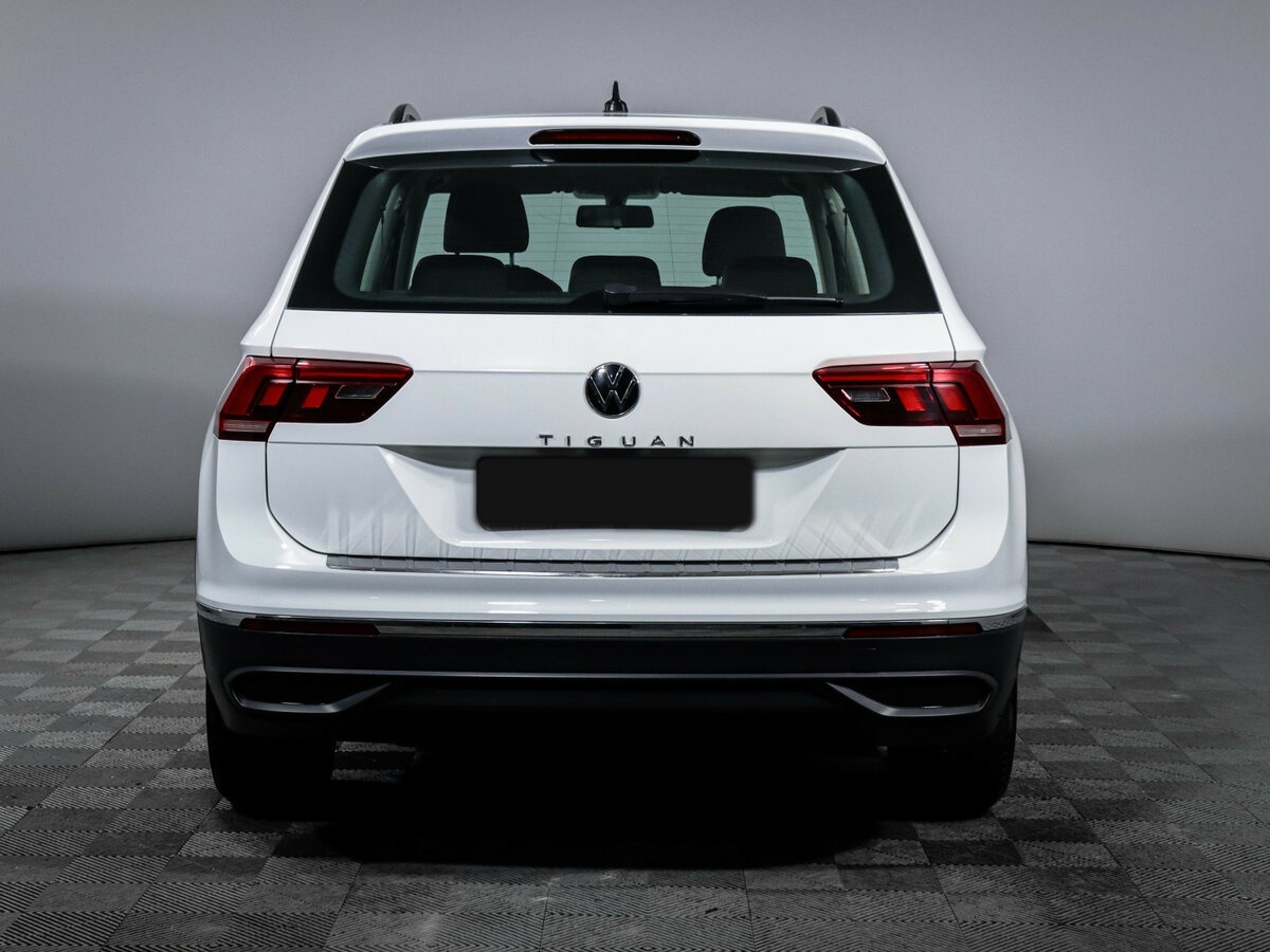 Купить Volkswagen Tiguan с пробегом. Фото: #5