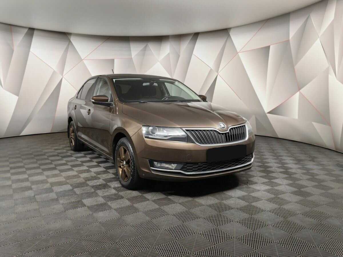 Купить Skoda Rapid с пробегом. Фото: #2