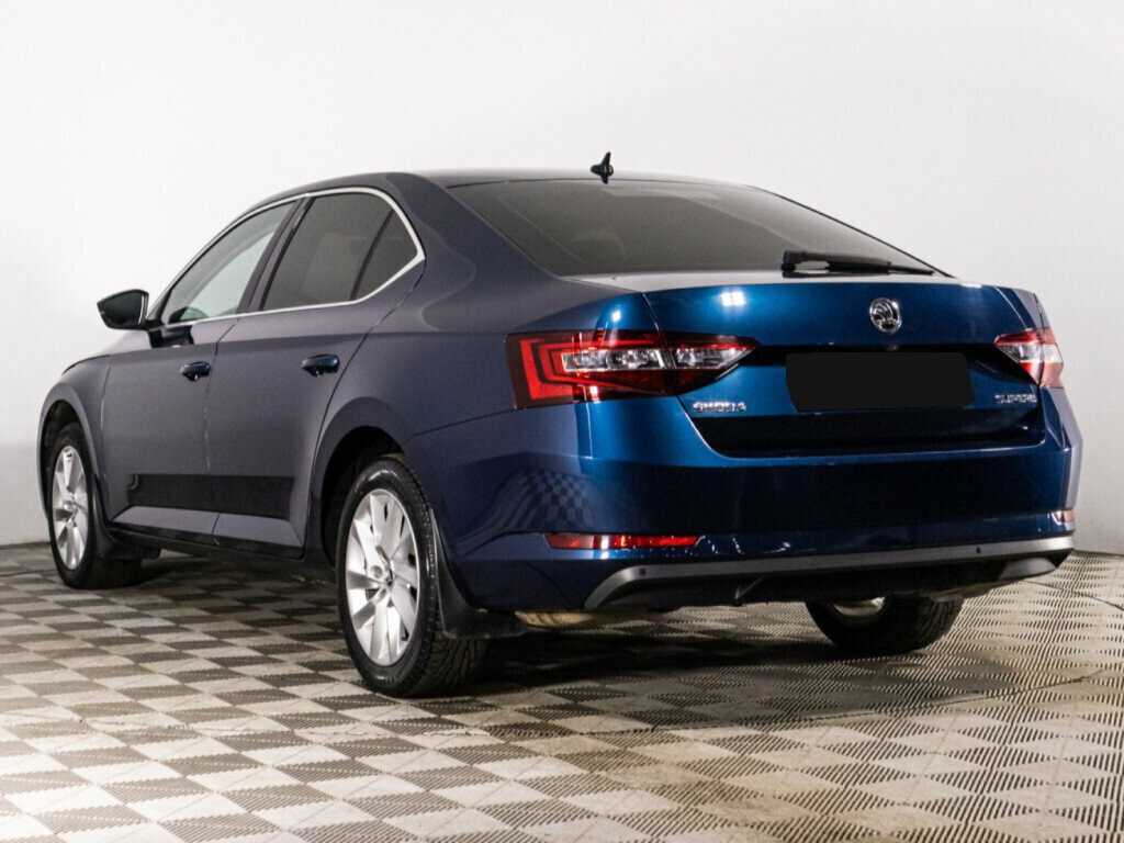 Купить Skoda Superb с пробегом. Фото: #6