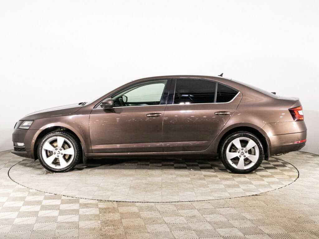 Купить Skoda Octavia с пробегом. Фото: #7
