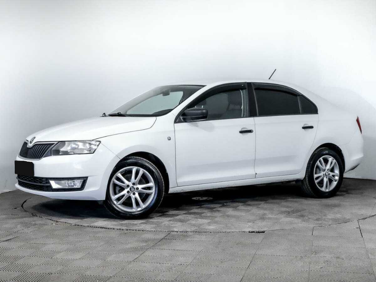 Купить Skoda Rapid с пробегом. Посмотреть фото