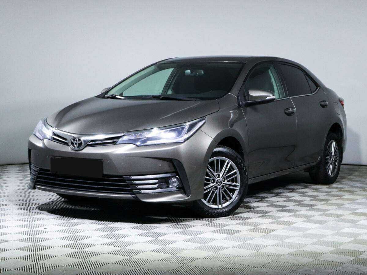 Купить Toyota Corolla с пробегом. Посмотреть фото