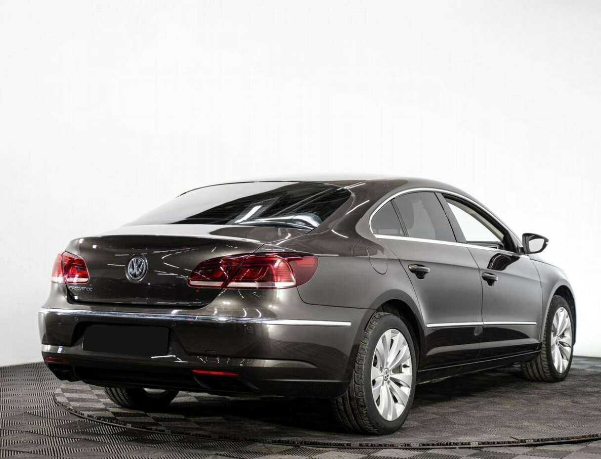 Купить Volkswagen Passat CC с пробегом. Фото: #5