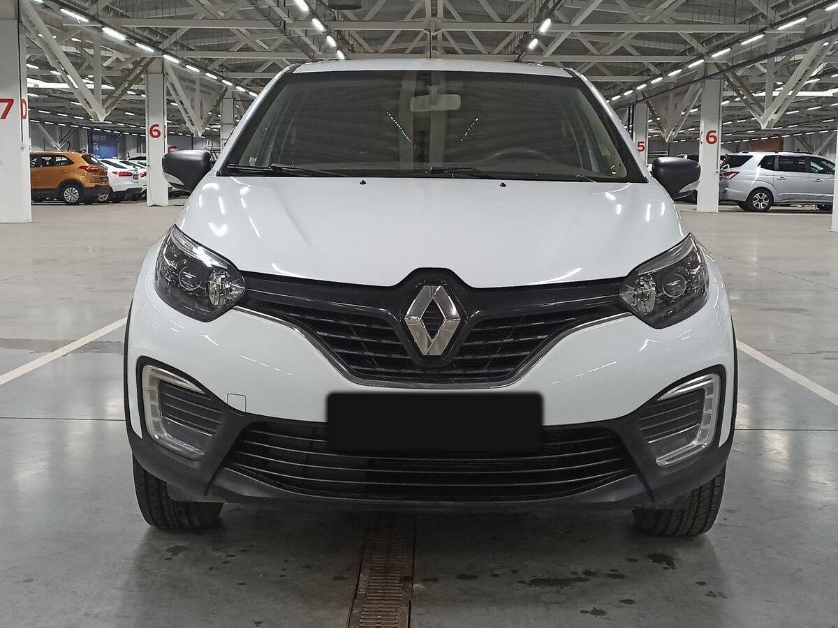 Купить Renault Kaptur с пробегом. Фото: #1