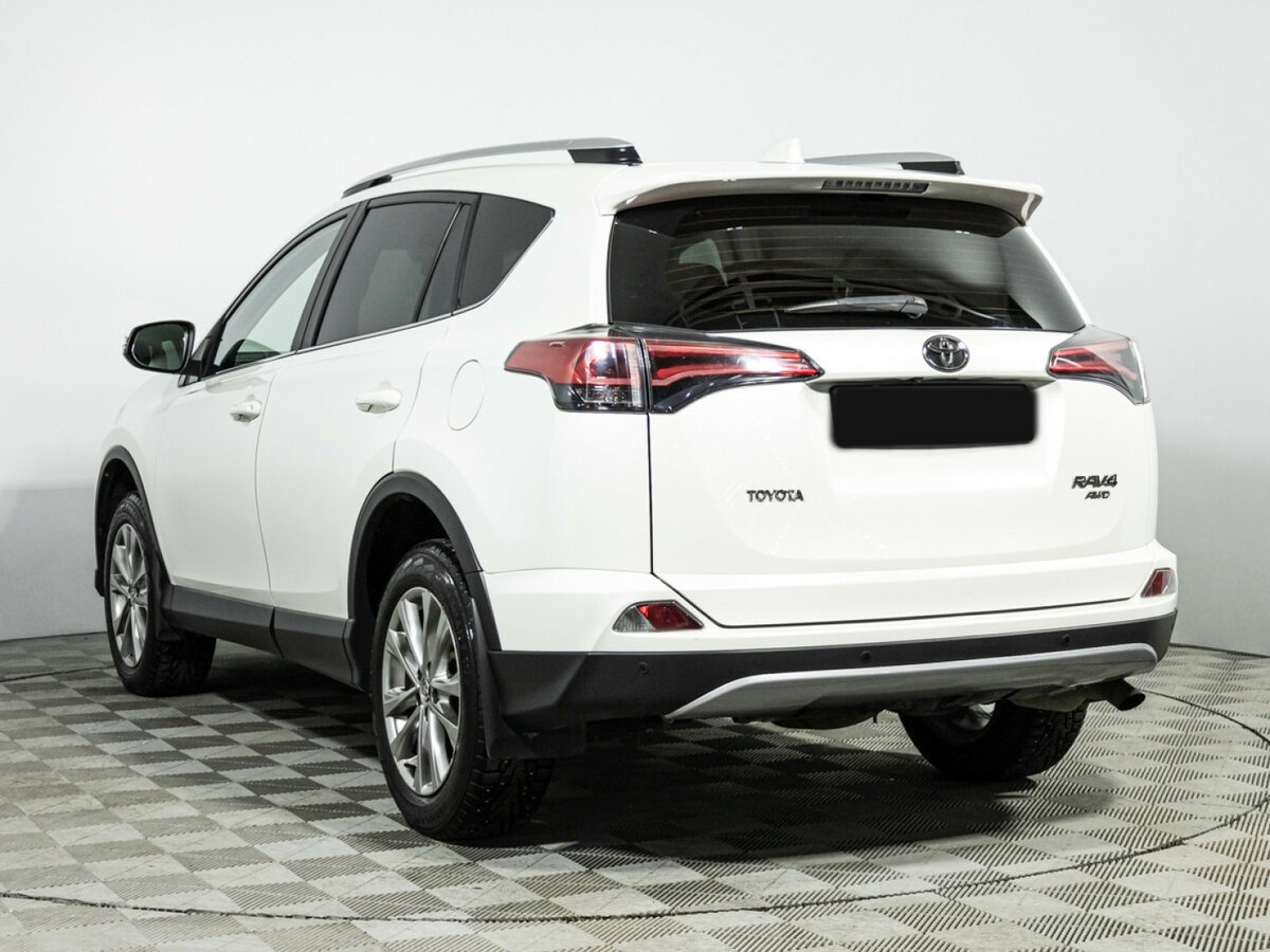 Купить Toyota RAV4 с пробегом. Фото: #5