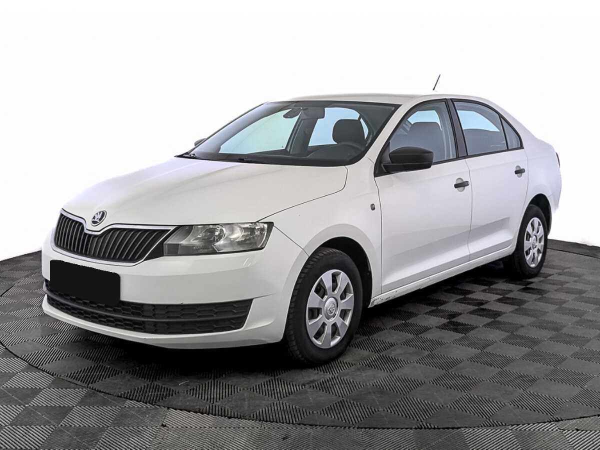 Купить Skoda Rapid с пробегом. Посмотреть фото