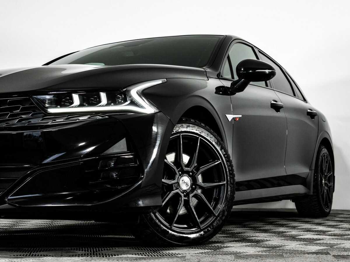 Купить Kia K5 с пробегом. Фото: #1