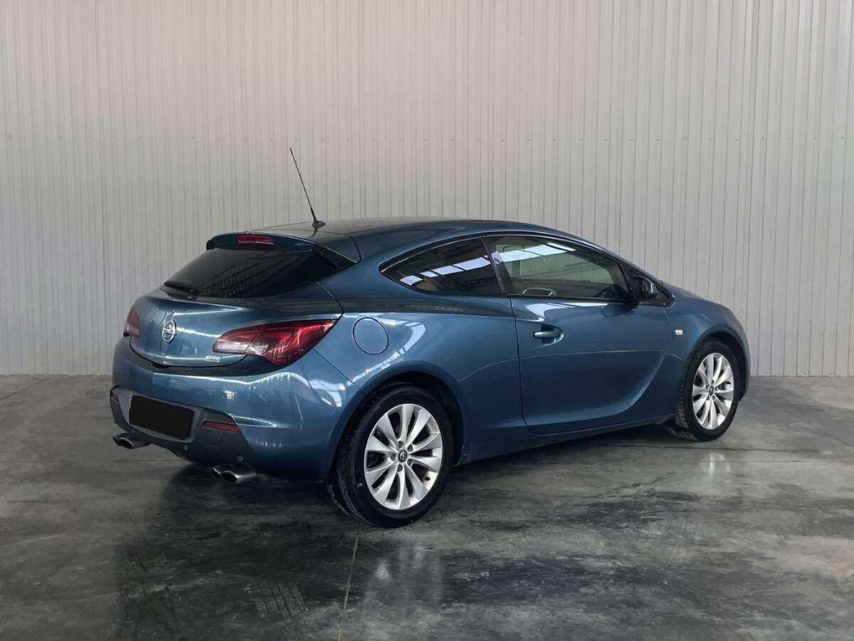 Купить Opel Astra с пробегом. Фото: #4