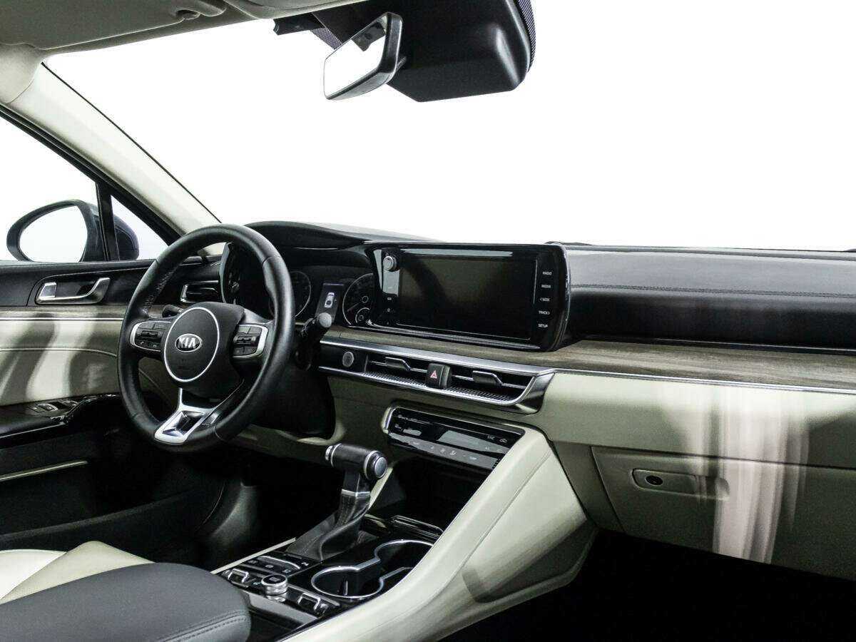 Купить Kia K5 с пробегом. Фото: #8